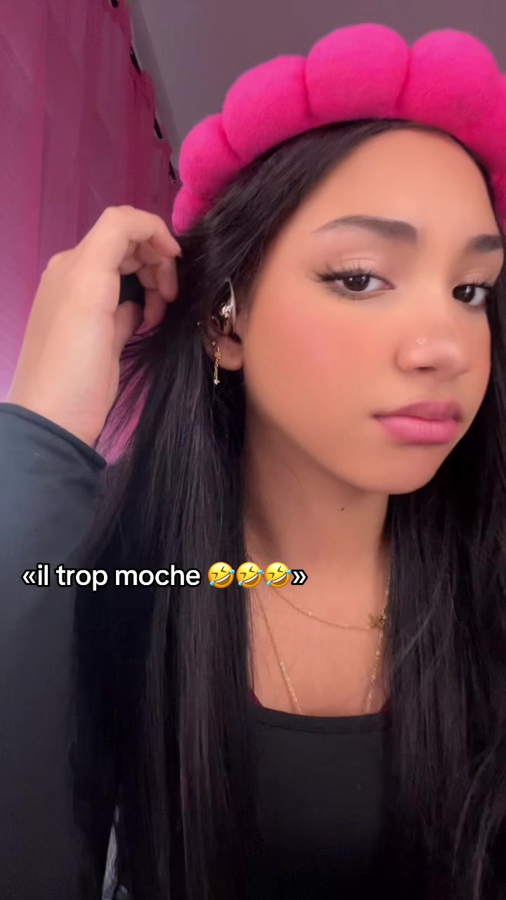 @🦦✨
