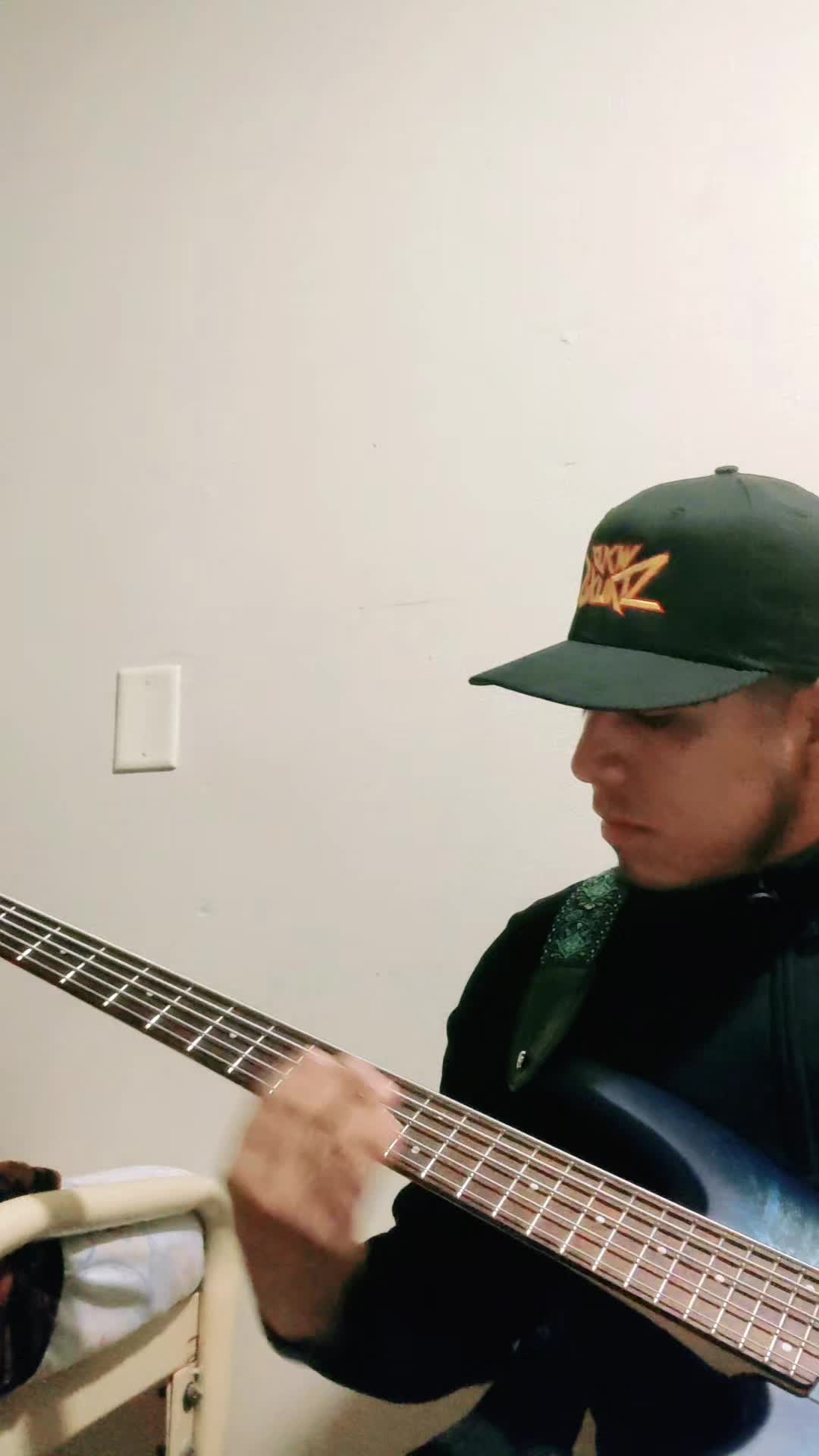 @Alejandro Lopez