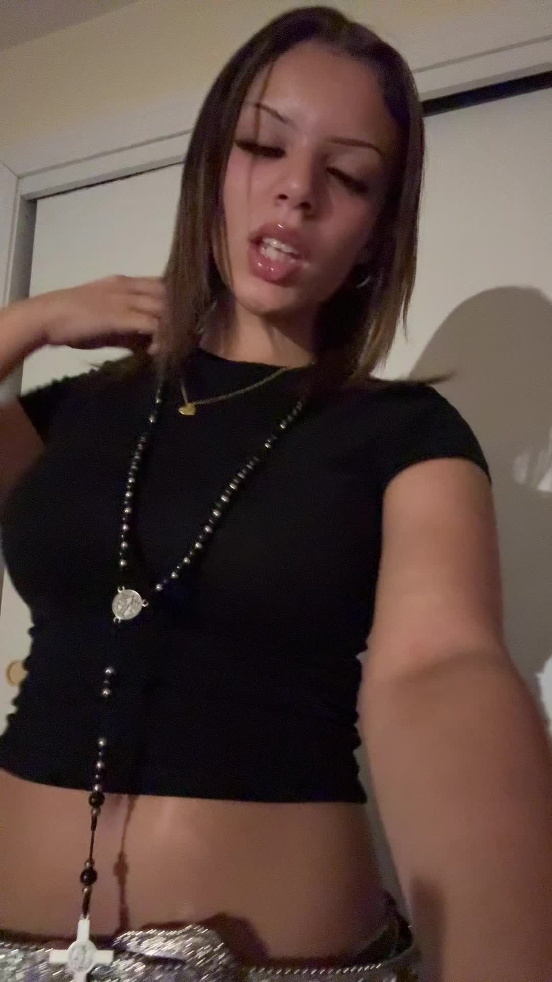 @😱