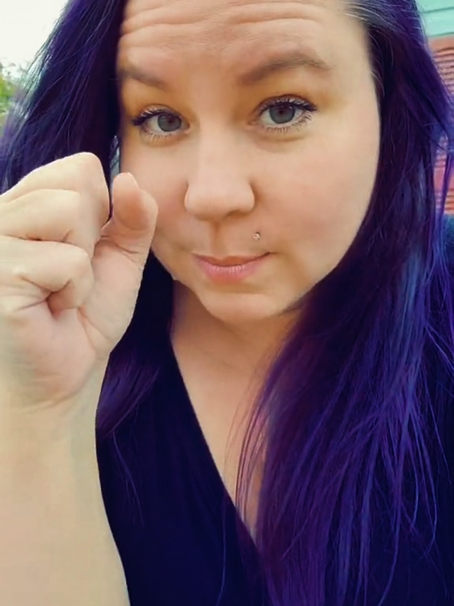 @itsme_christee