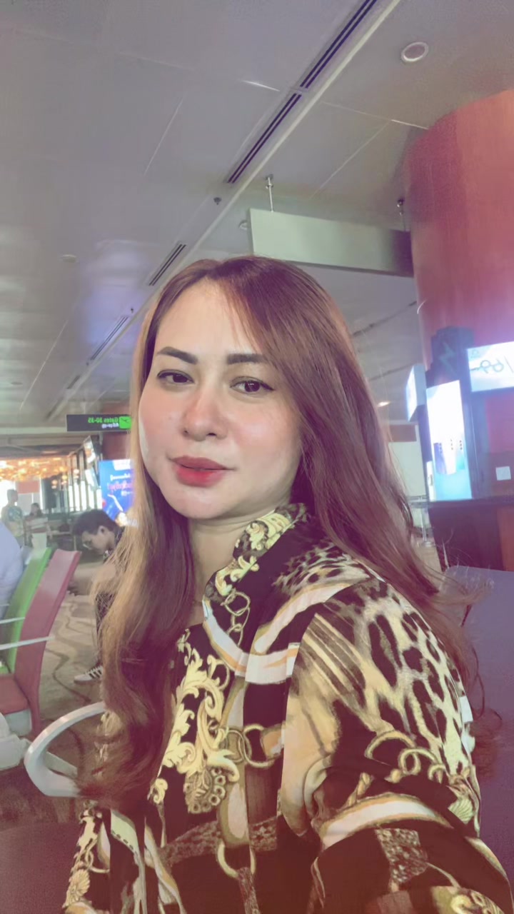 @Aye Shu Hin