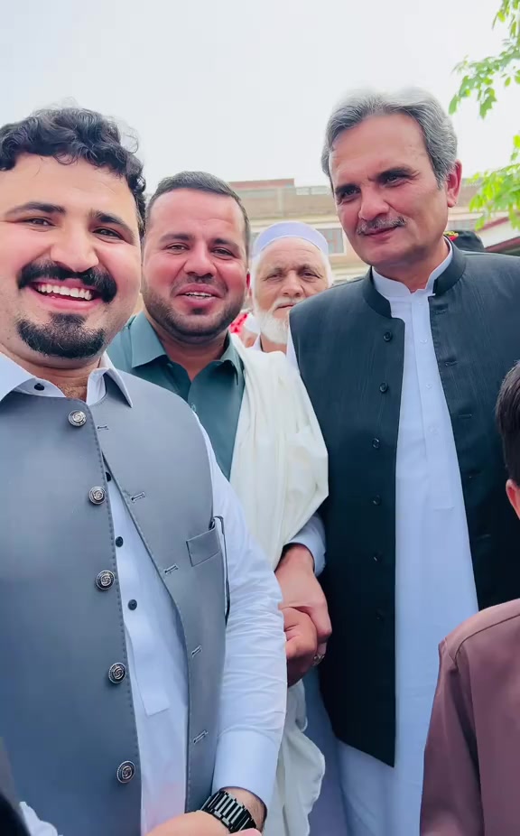 @Ameer Haider Khan hoti