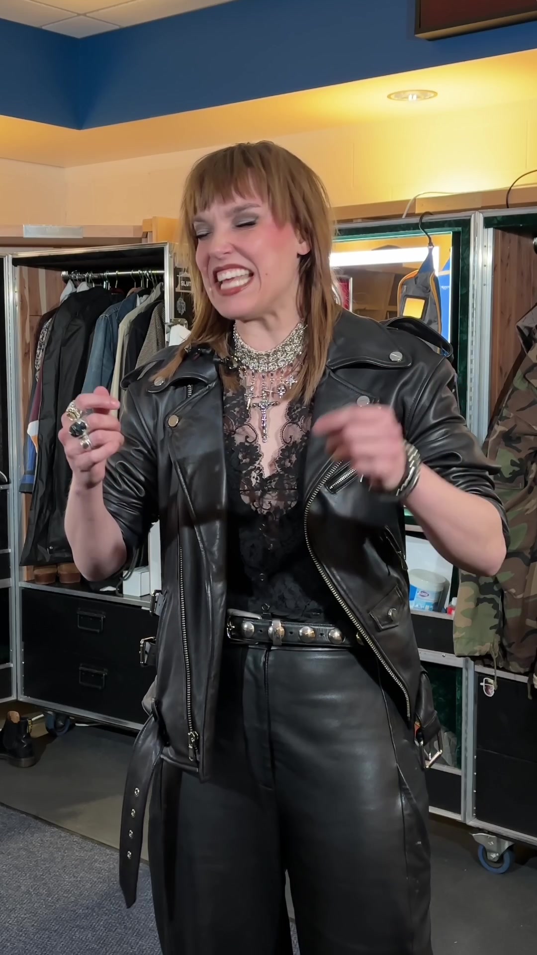 @Halestorm