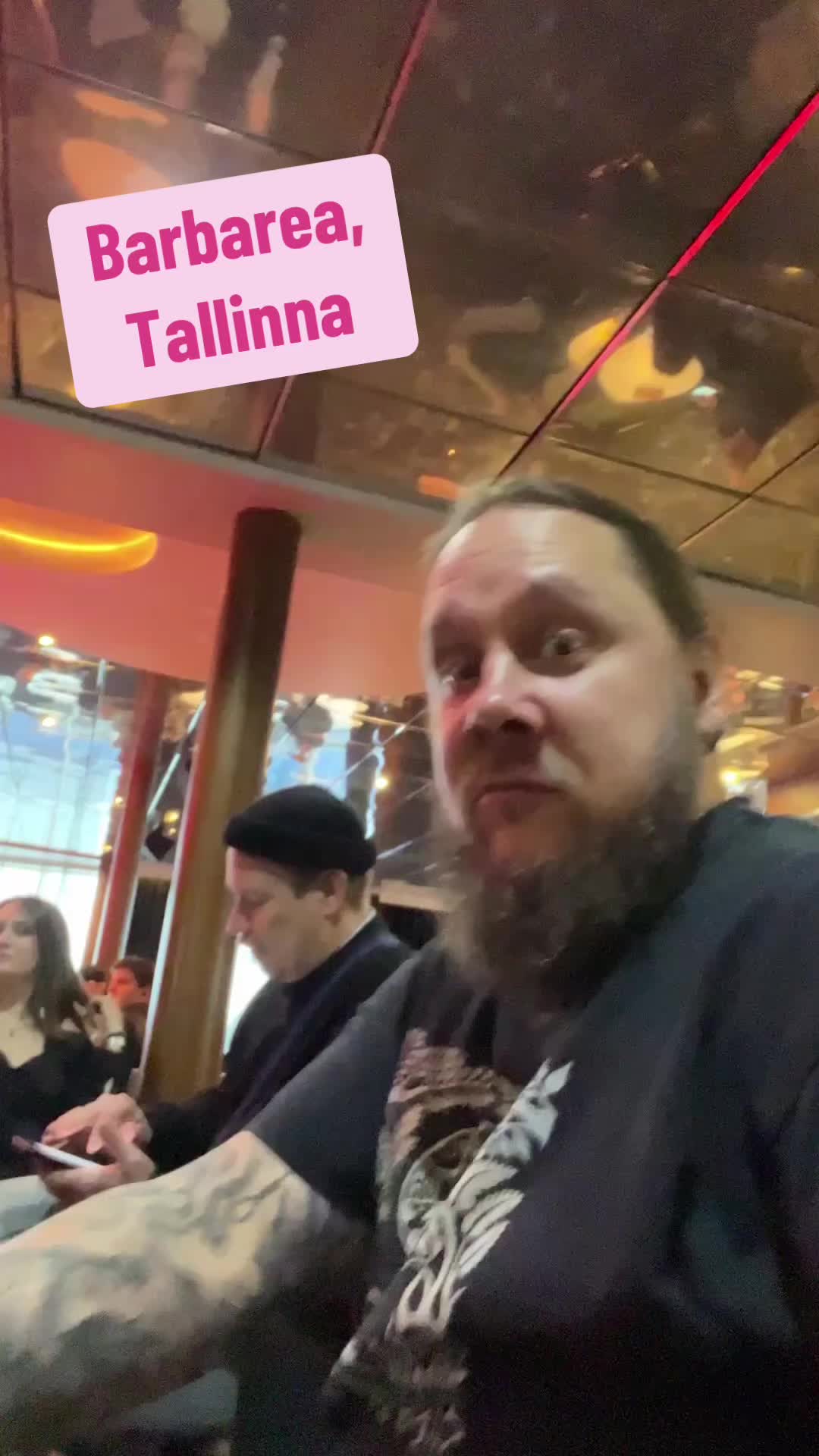@Sy&ouml;m&auml;hommat