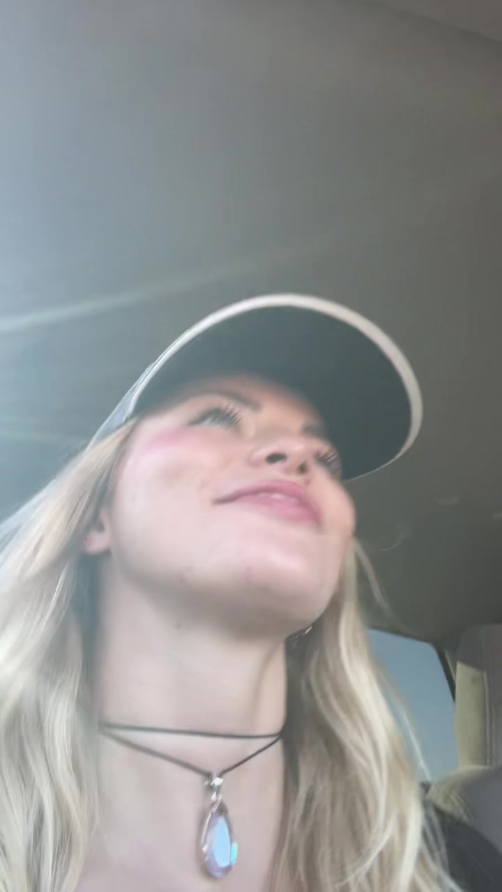 @Charlsie