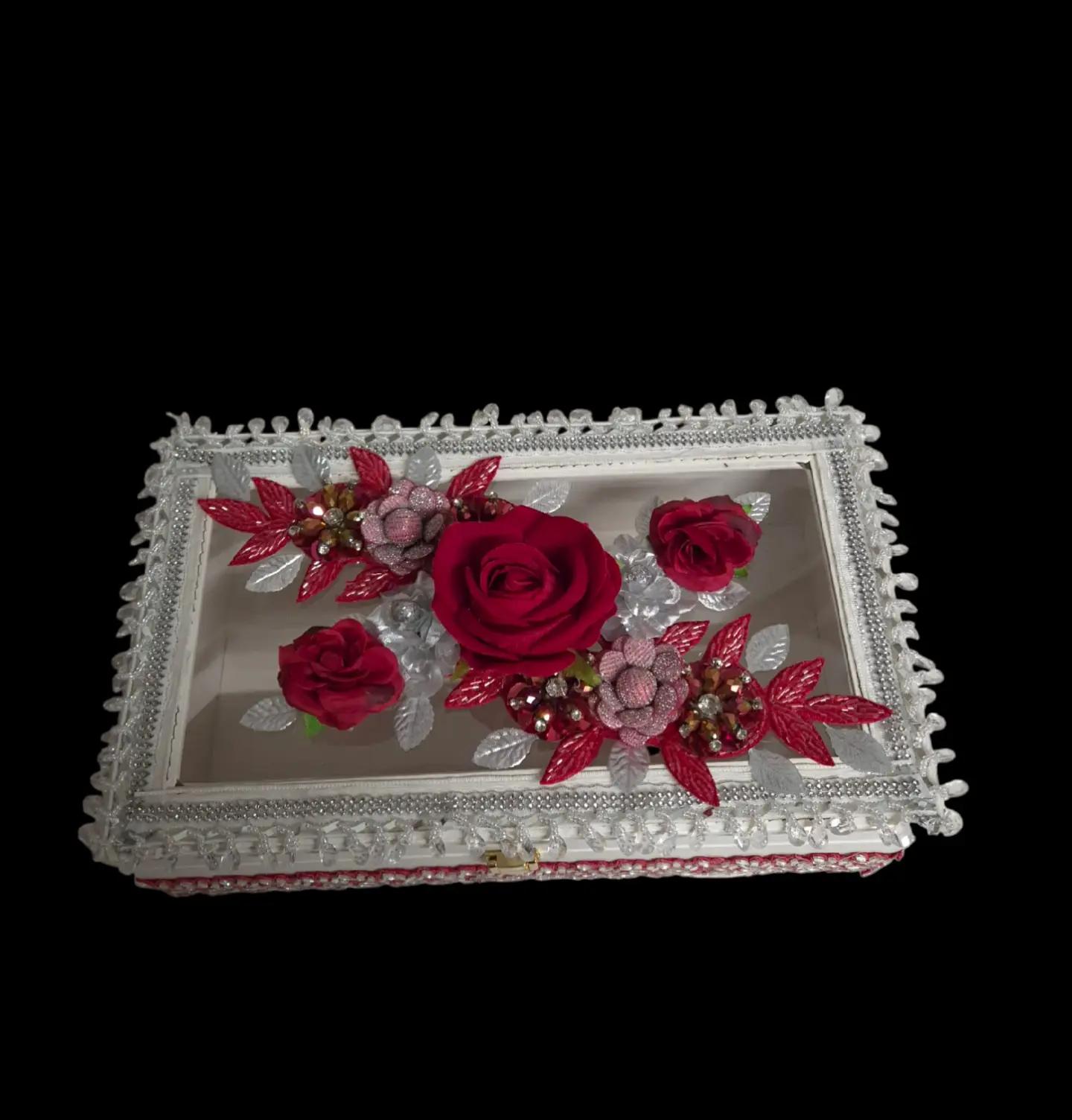 @Glowing Gifts Ltd