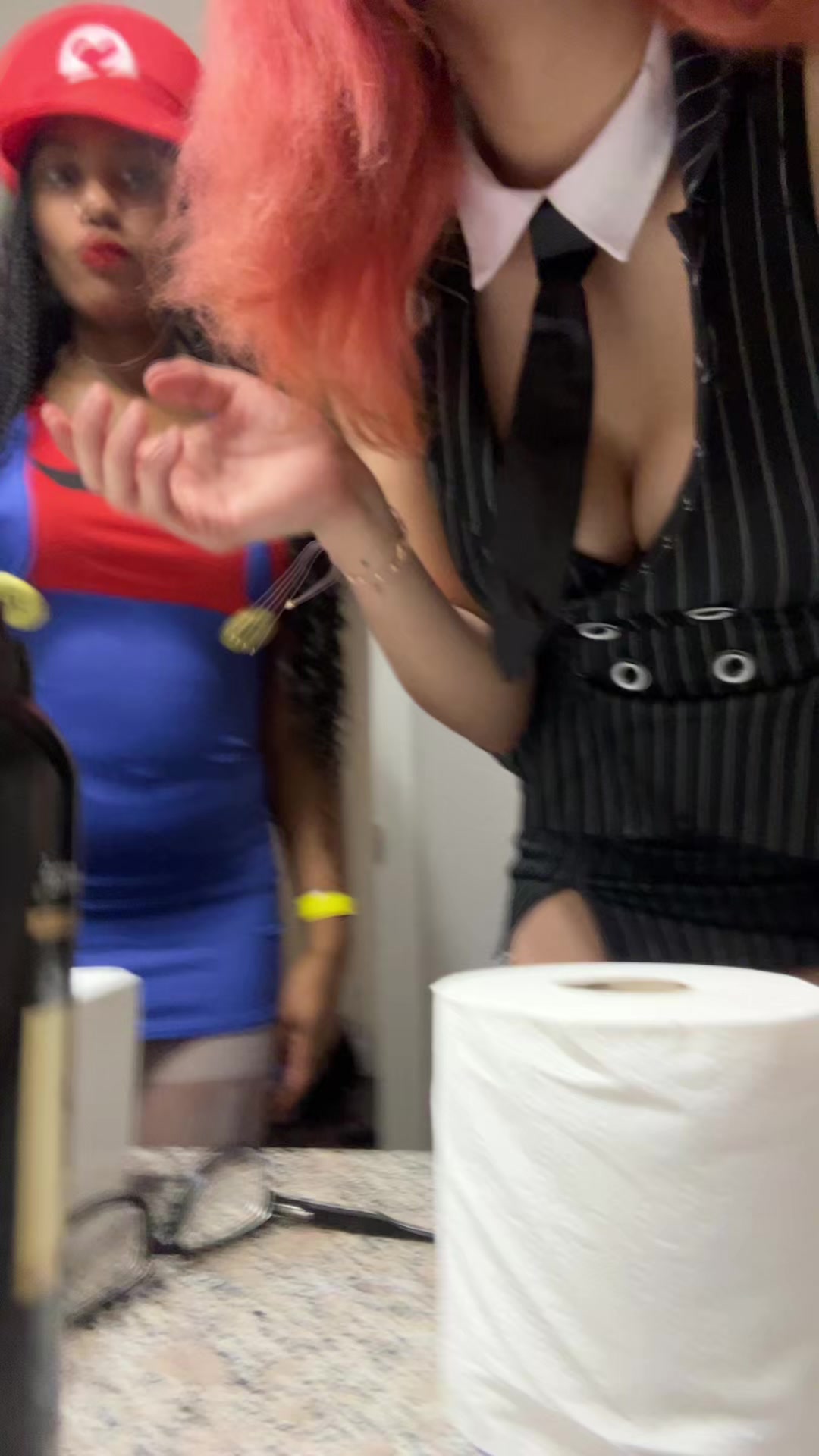 @iayre🍬