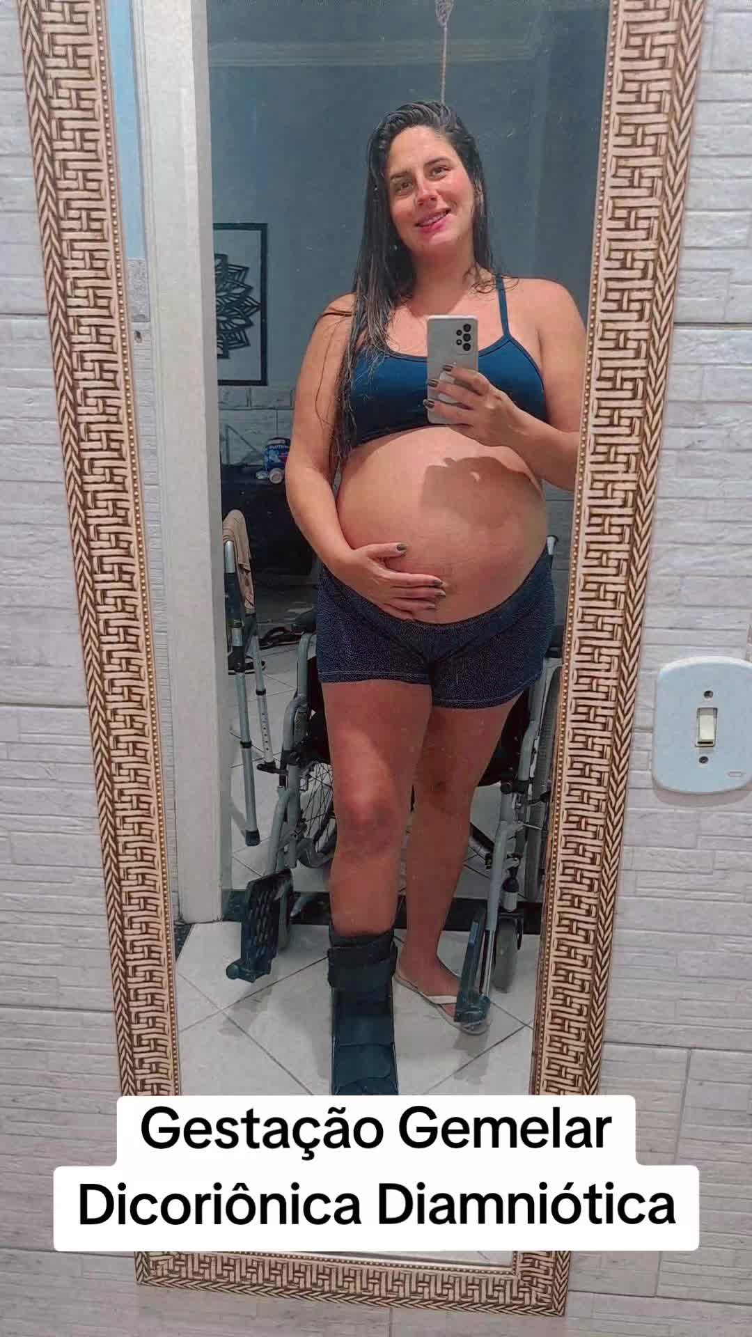 @Bruna de repente m&atilde;e de 3