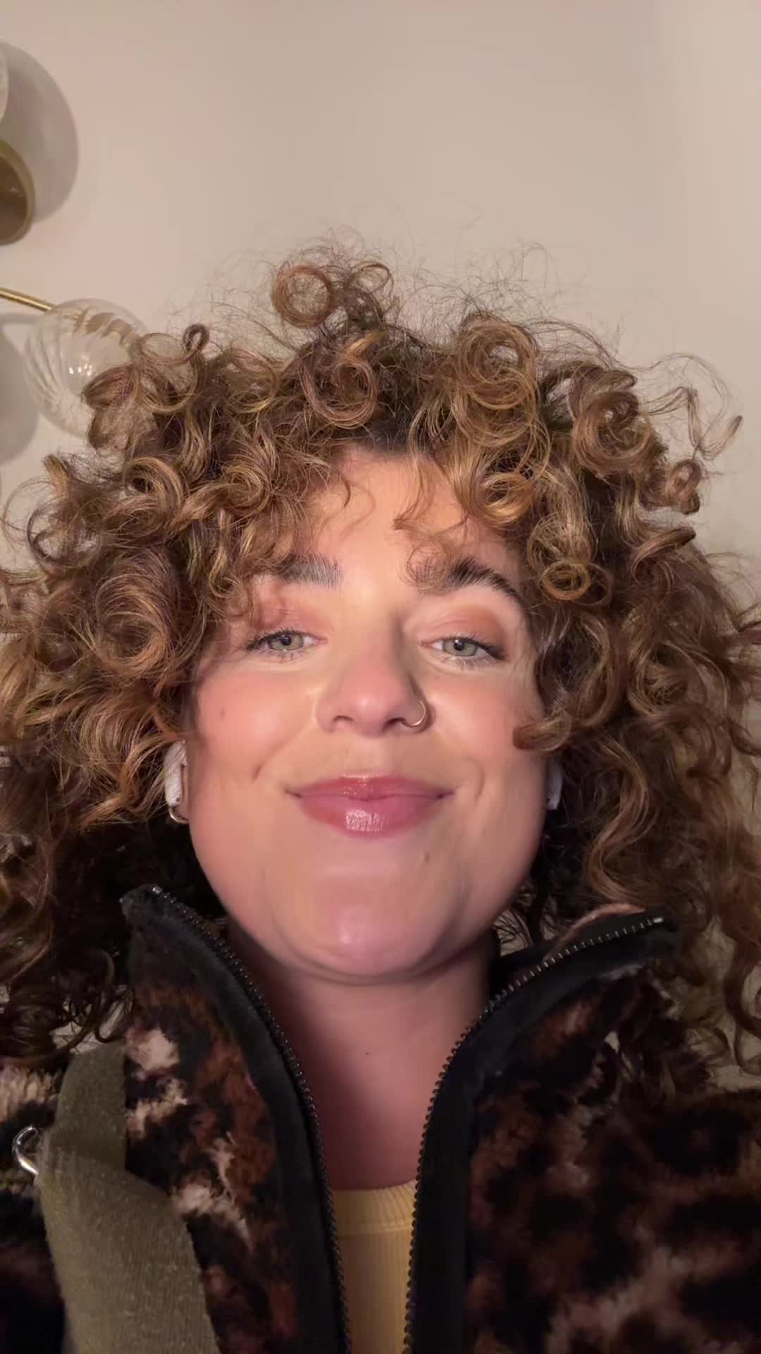 @elbuckles