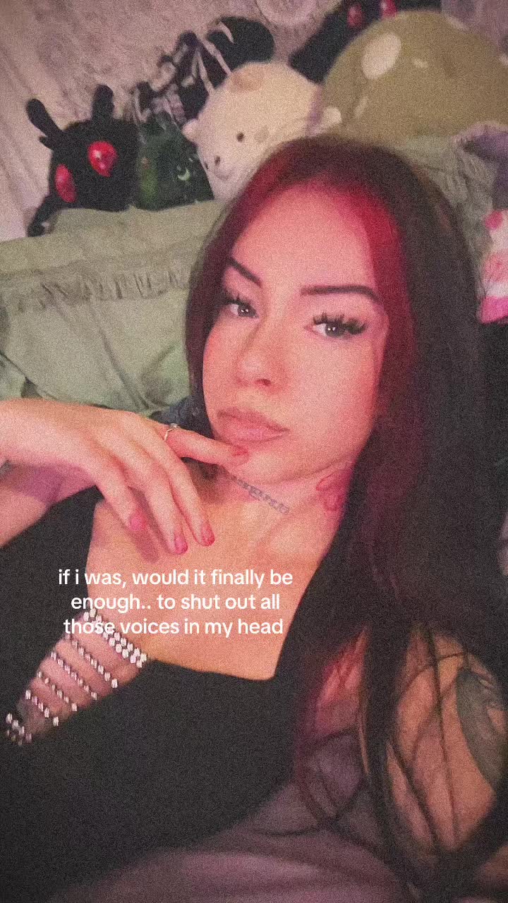 @🧚🏼&zwj;♀️
