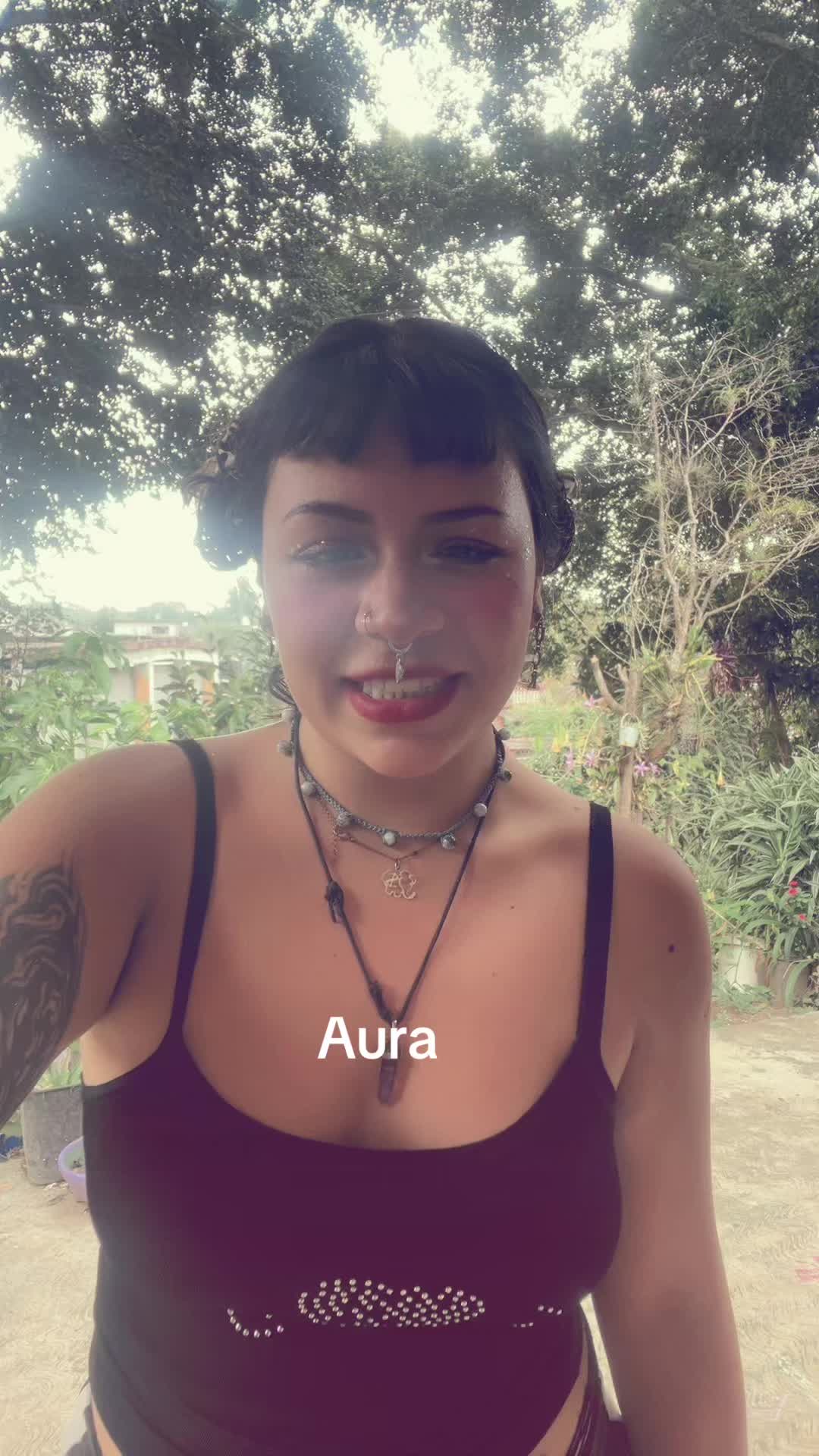 @Ciruela C&oacute;smica 👽