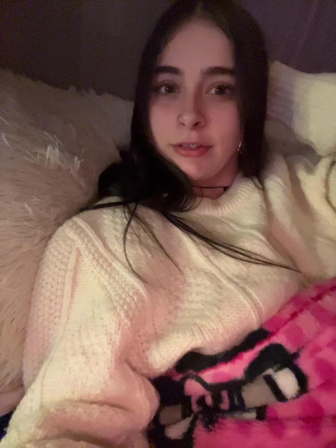 @⊱❀⊰