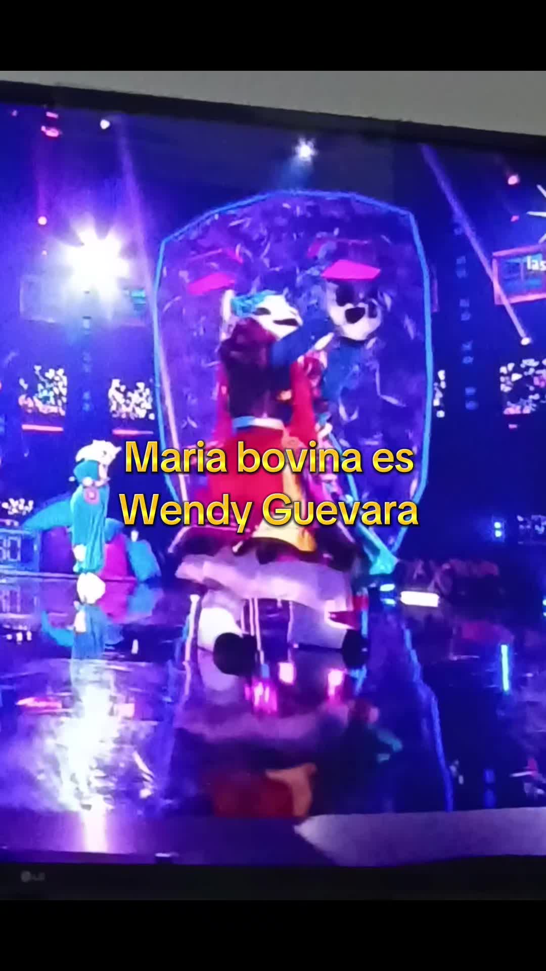 @Shalal&aacute; De Los Famosos