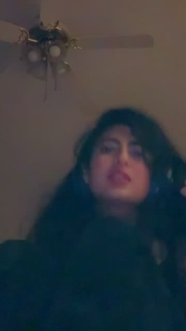 @Bhumika🤍