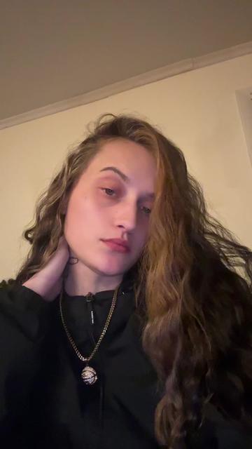 @𝟘𝕩.𝕪𝕦𝕟𝕘𝕘𝕝𝕖𝕪𝕪💰🏃&zwj;♀️