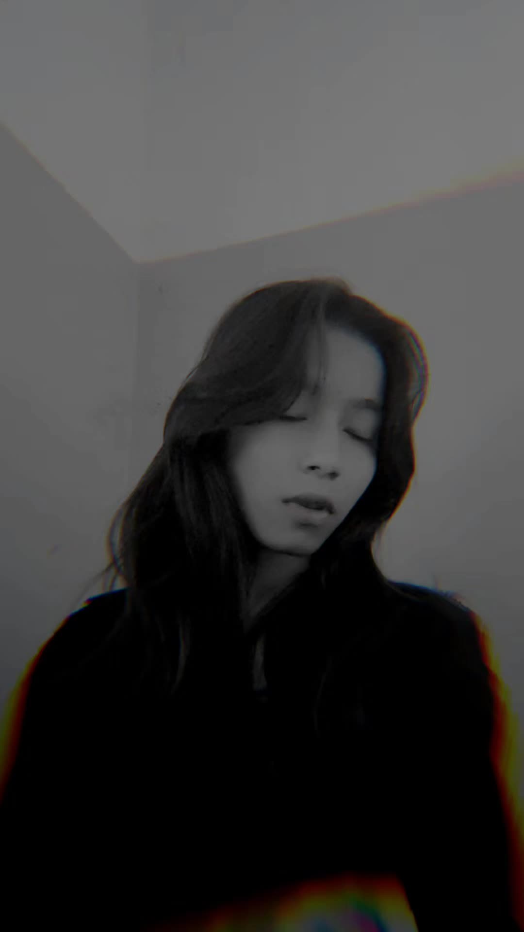 @Sanvee_🖤🦋