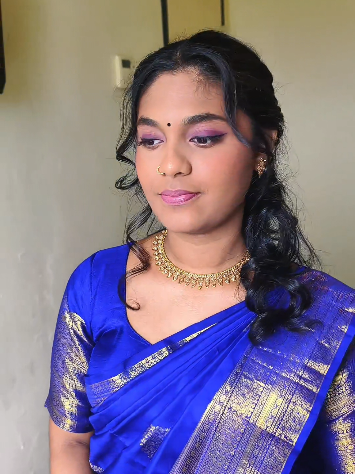 @Azhagi