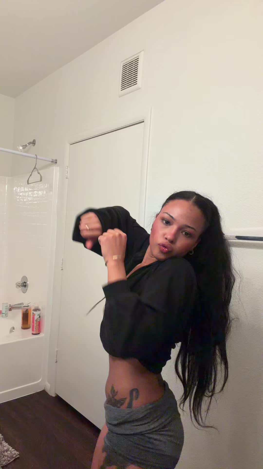 @angelxoxo.13
