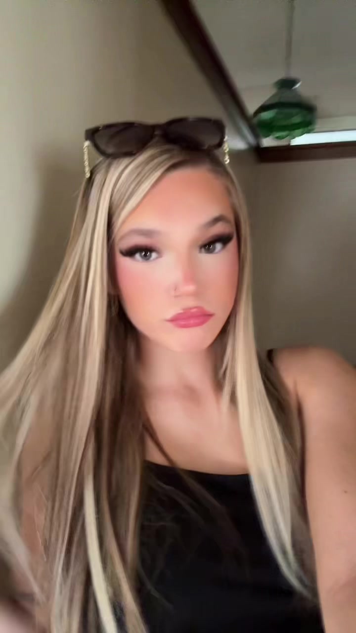 @izzyssyourss