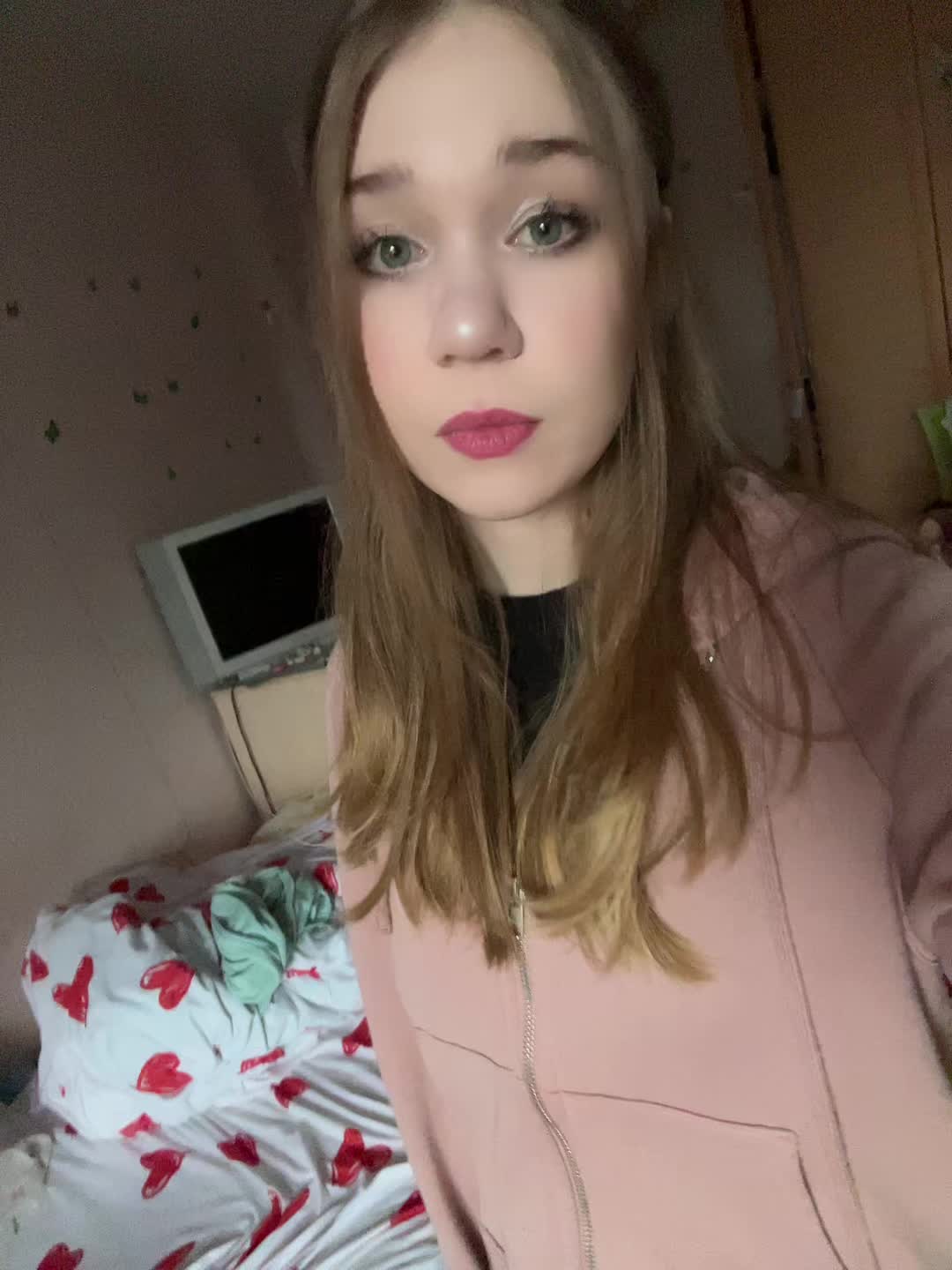 @weattqe