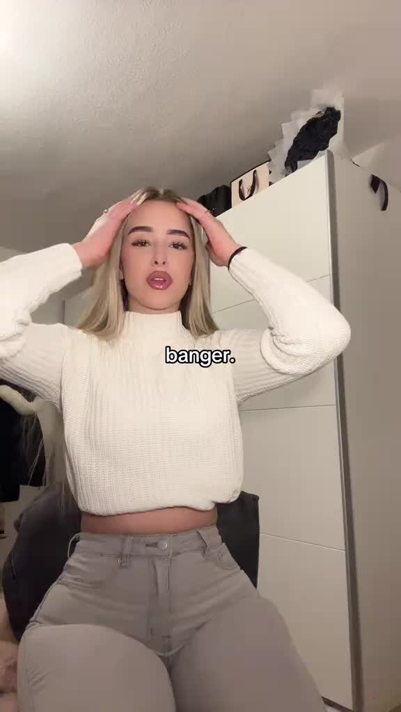 @Elijona