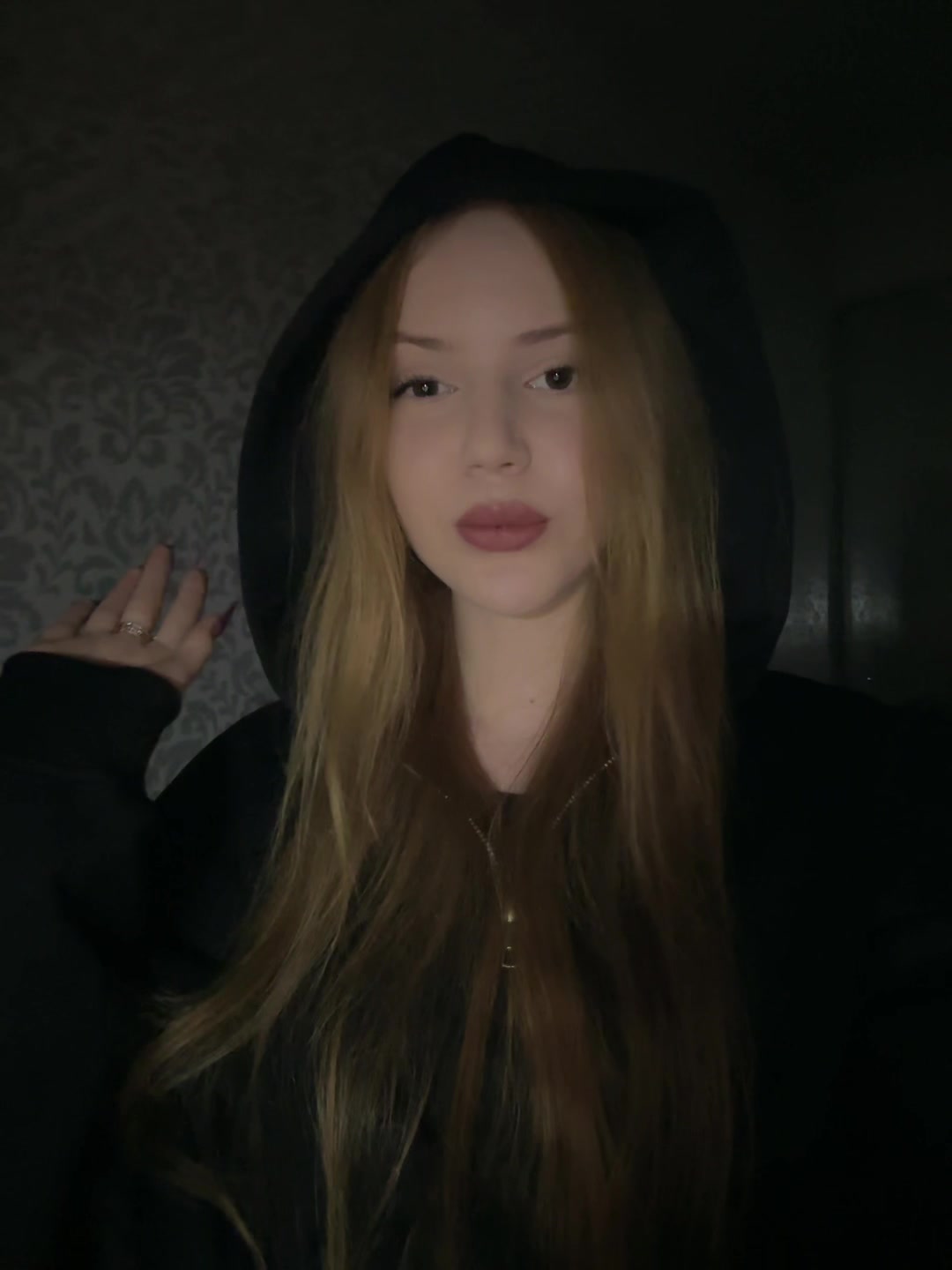 @𝒦𝒾𝓇𝒶