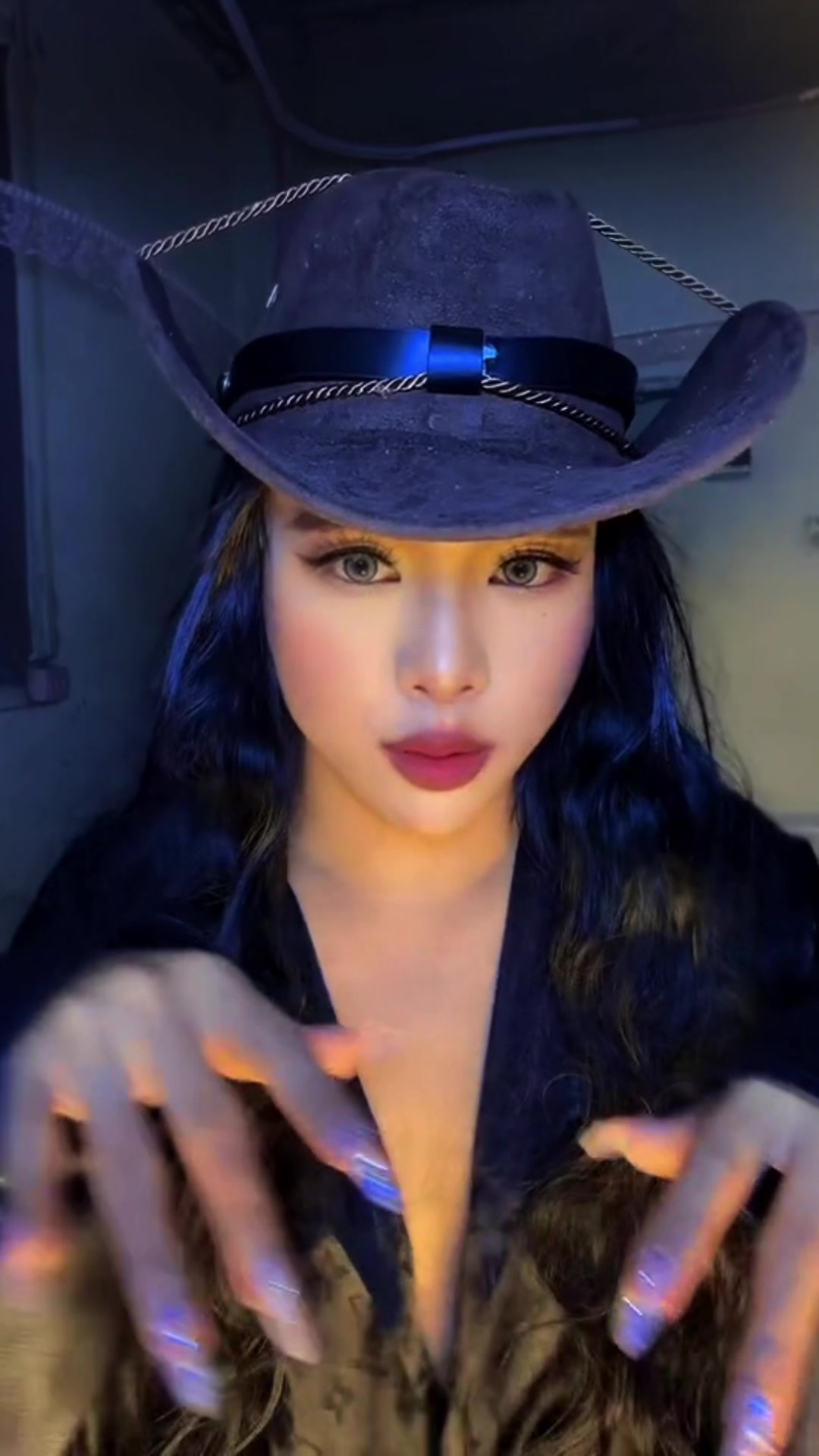 @takhit261