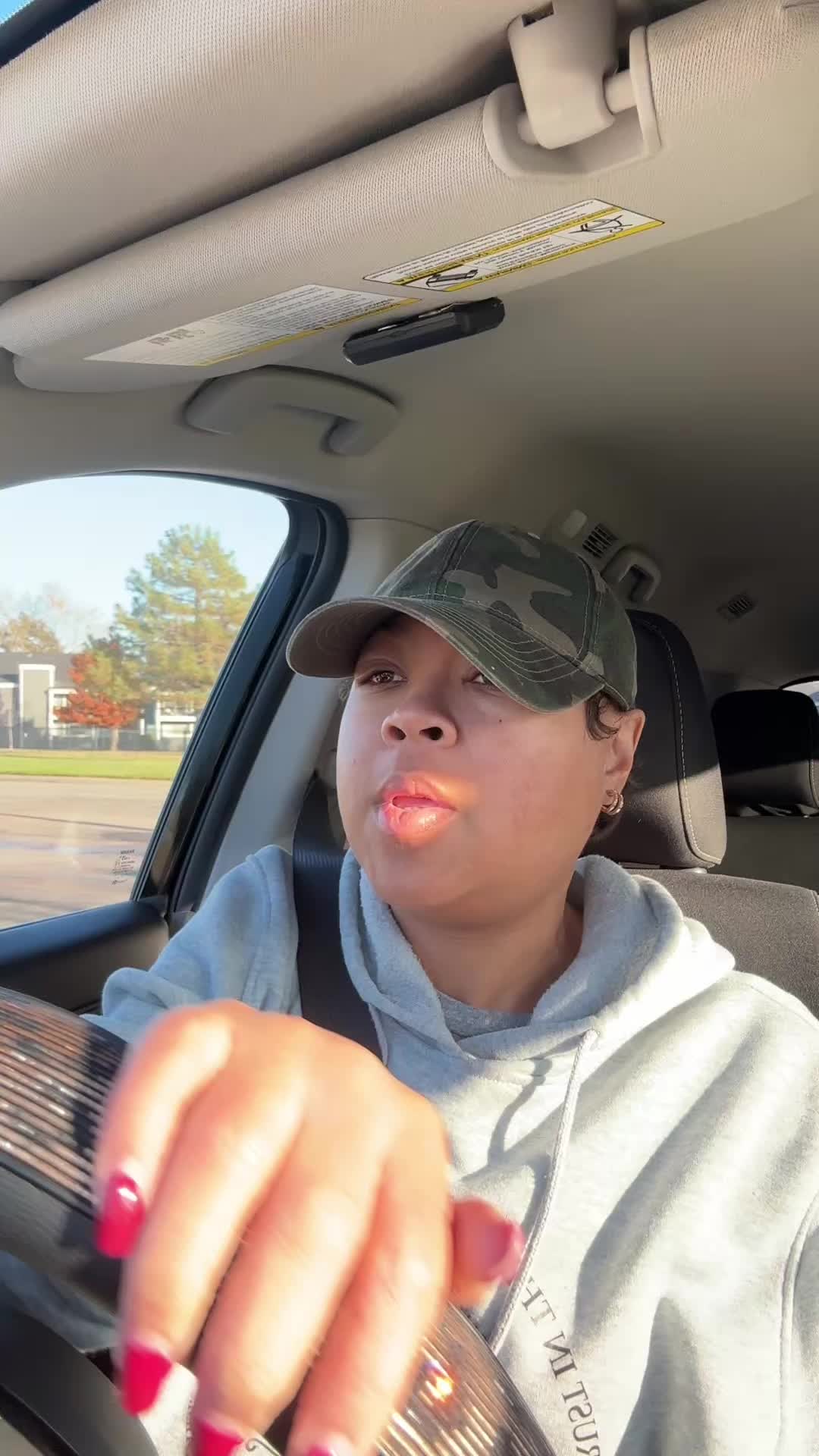 @RegularShmegular_Jess