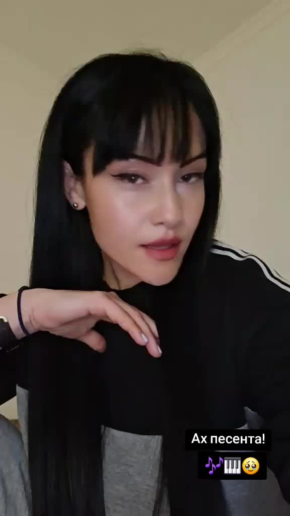 @G&Uuml;L🌹AY🌙