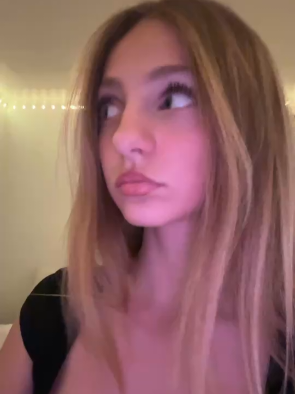 @ℳℴ𝓃𝒾𝓀𝒶