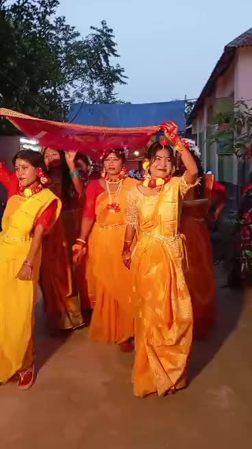 @🦋🦋 কৃষ্ণ প্রেমী রাধা🦋🦋