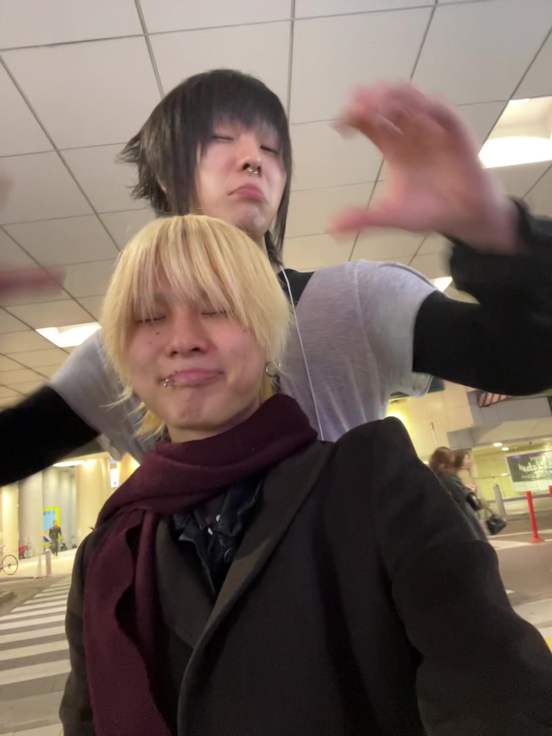 @ひかる