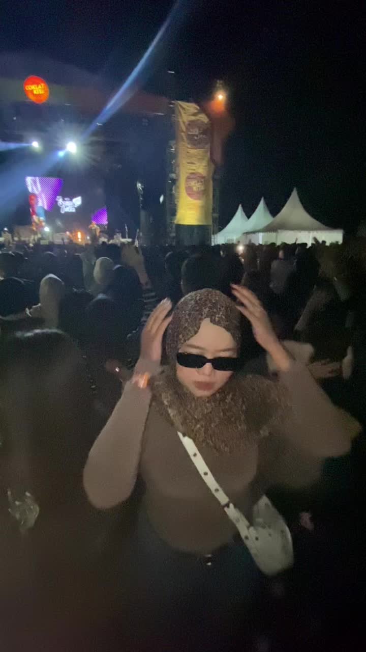 @Y