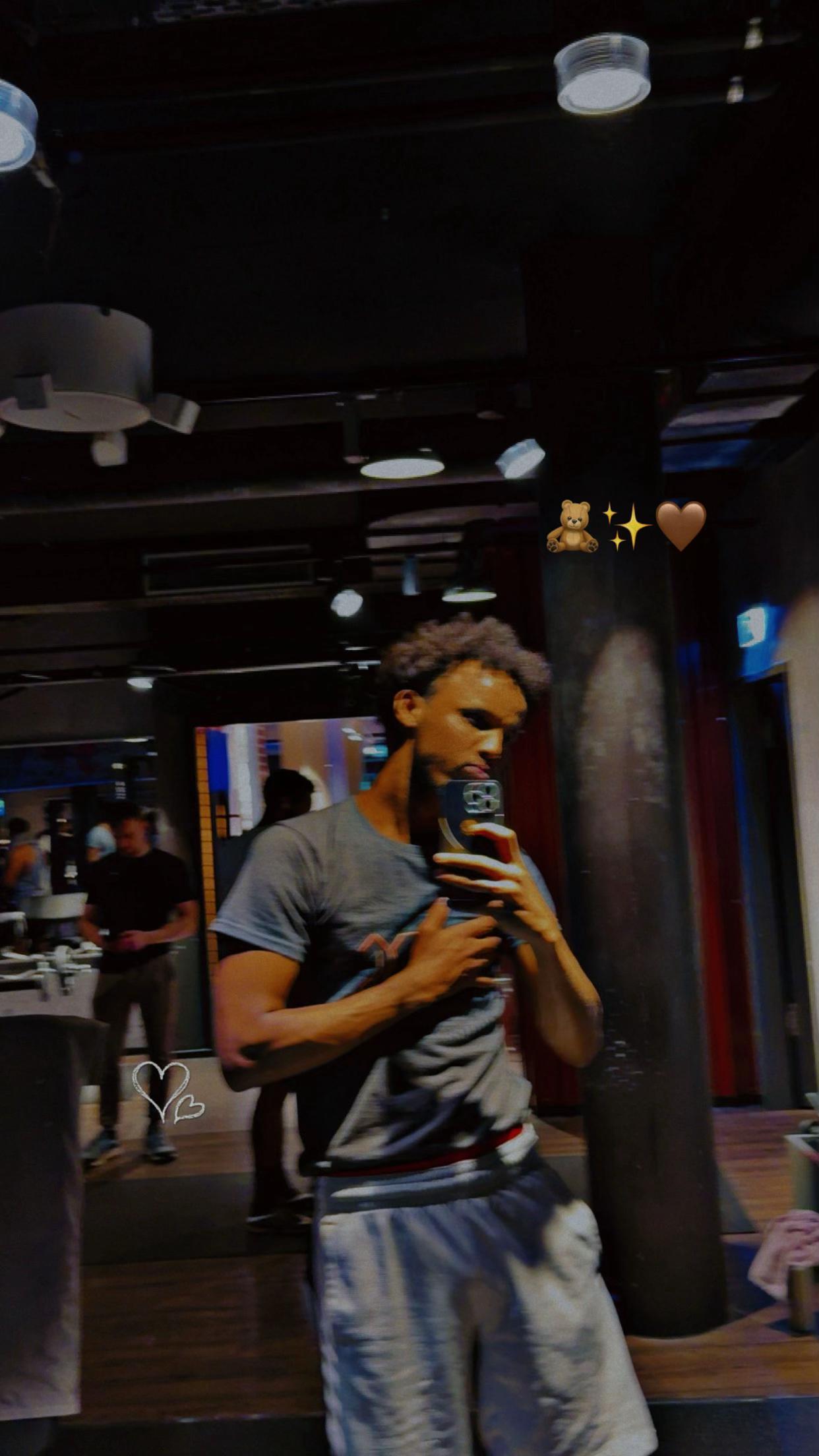 @𝗙𝗮𝗿𝗮𝘀Ka🤴🐎