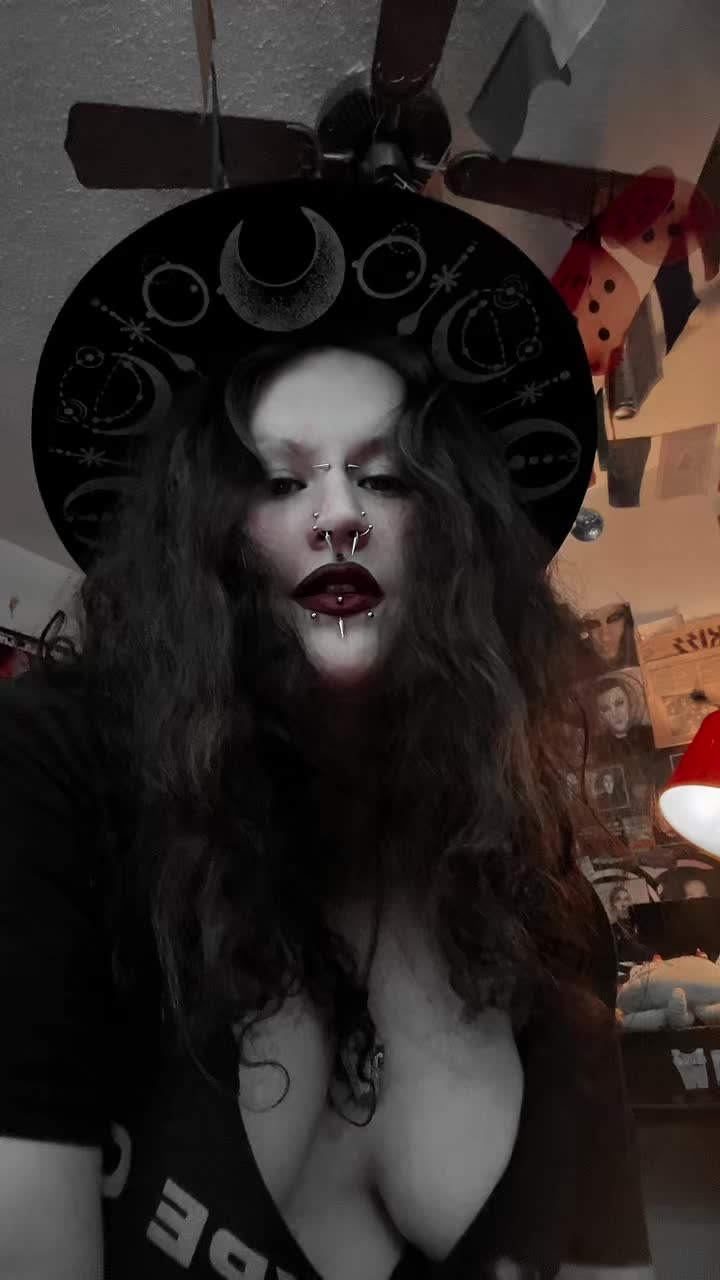 @🖤Parasite Preacher🖤