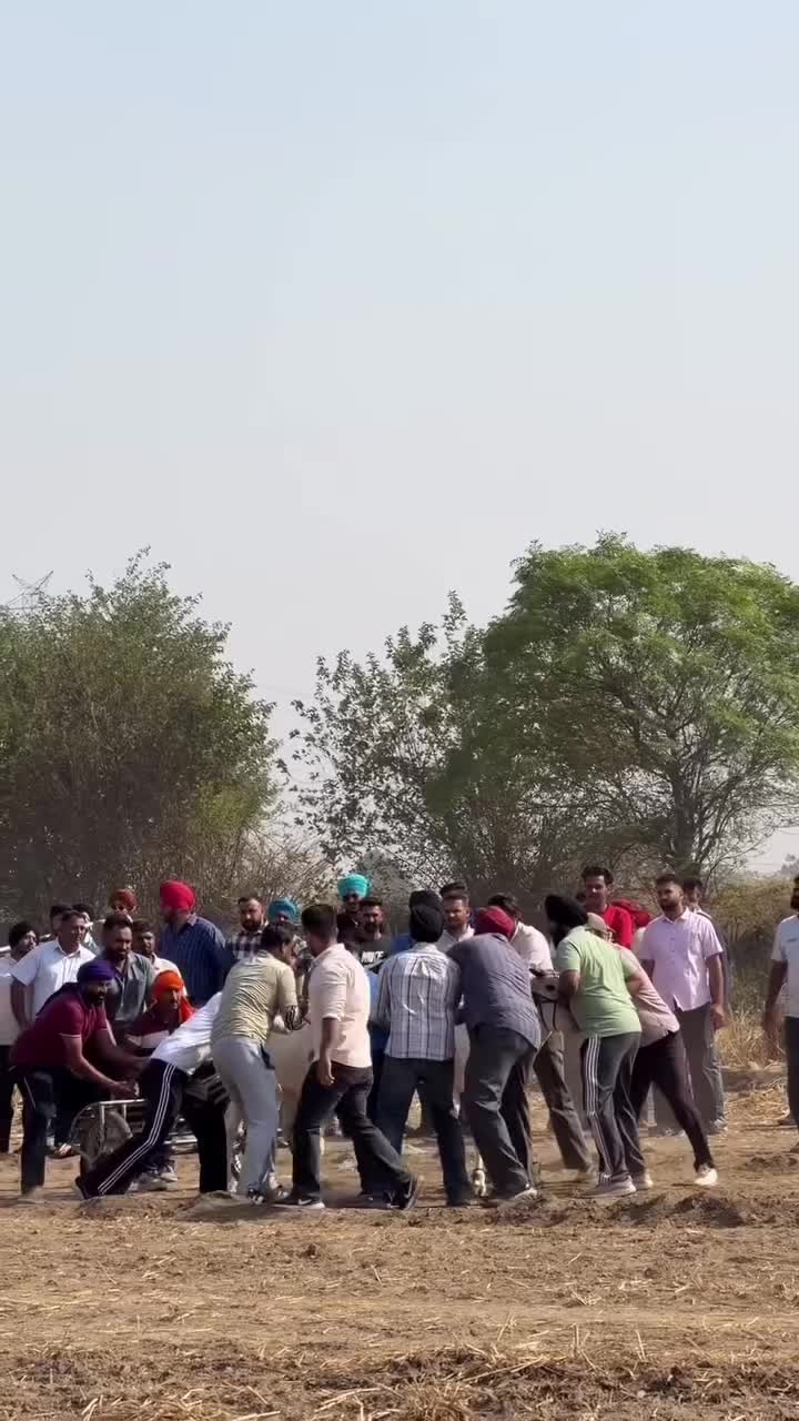 @JATT SHONKI BALDA DE
