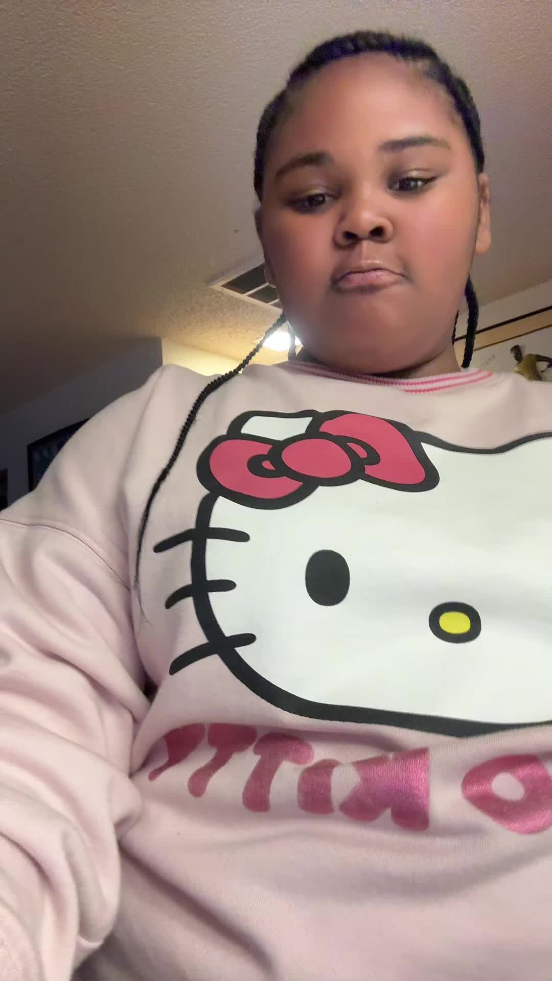 @naomigreer95