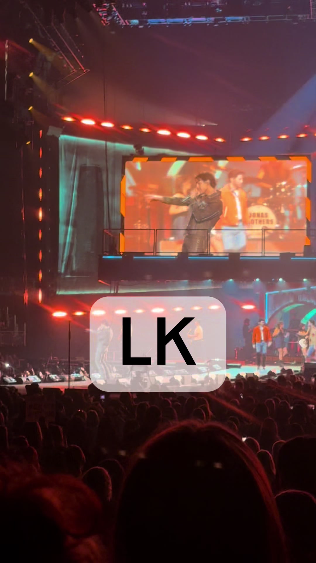 @Lisa Kasperek