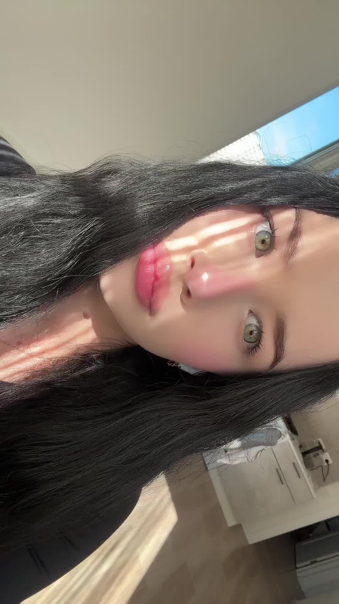 @яночка 𖣂
