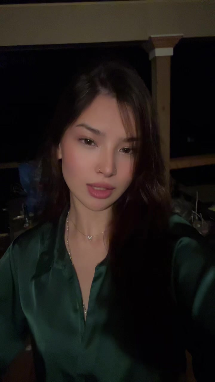 @M O O N