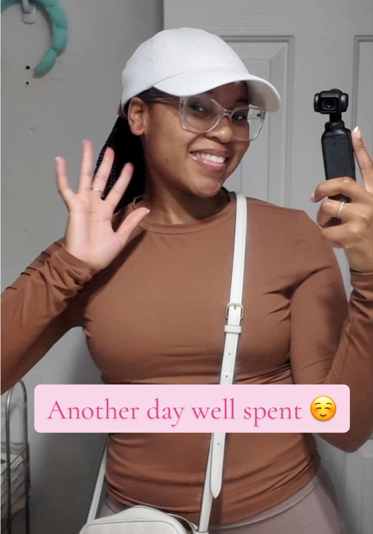 @alexiskimm