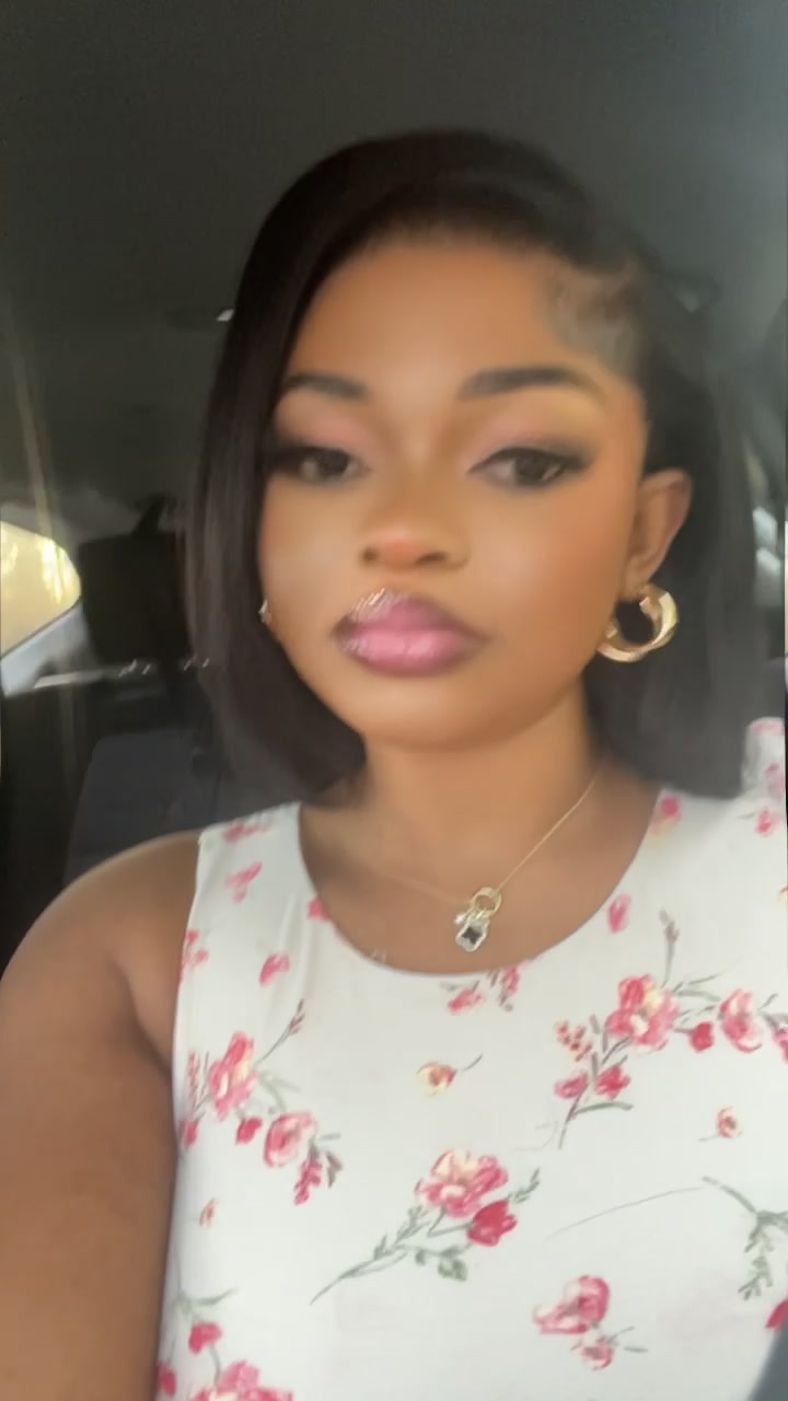 @Adjoa🎀🍒