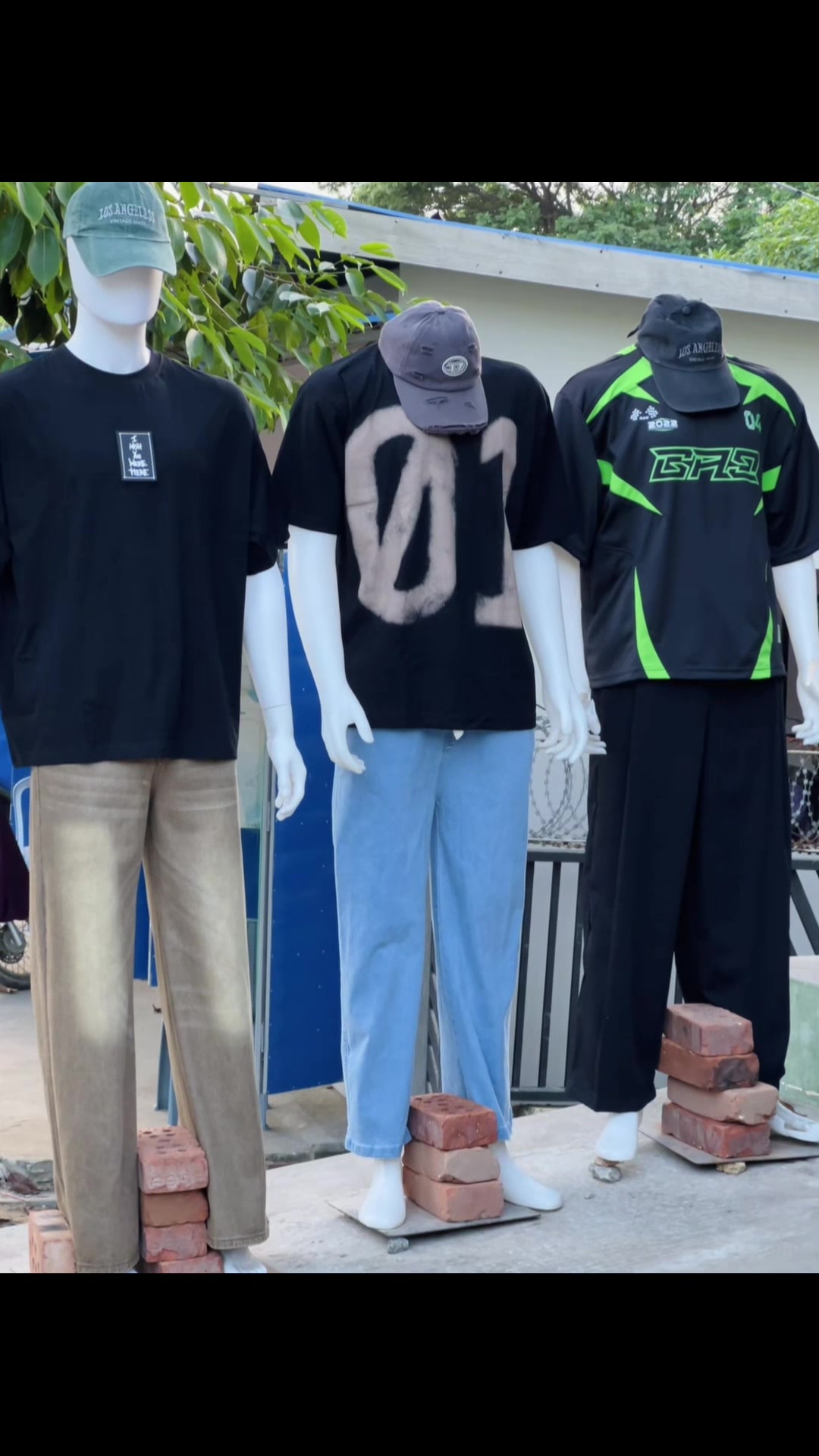 @Ella Clothing