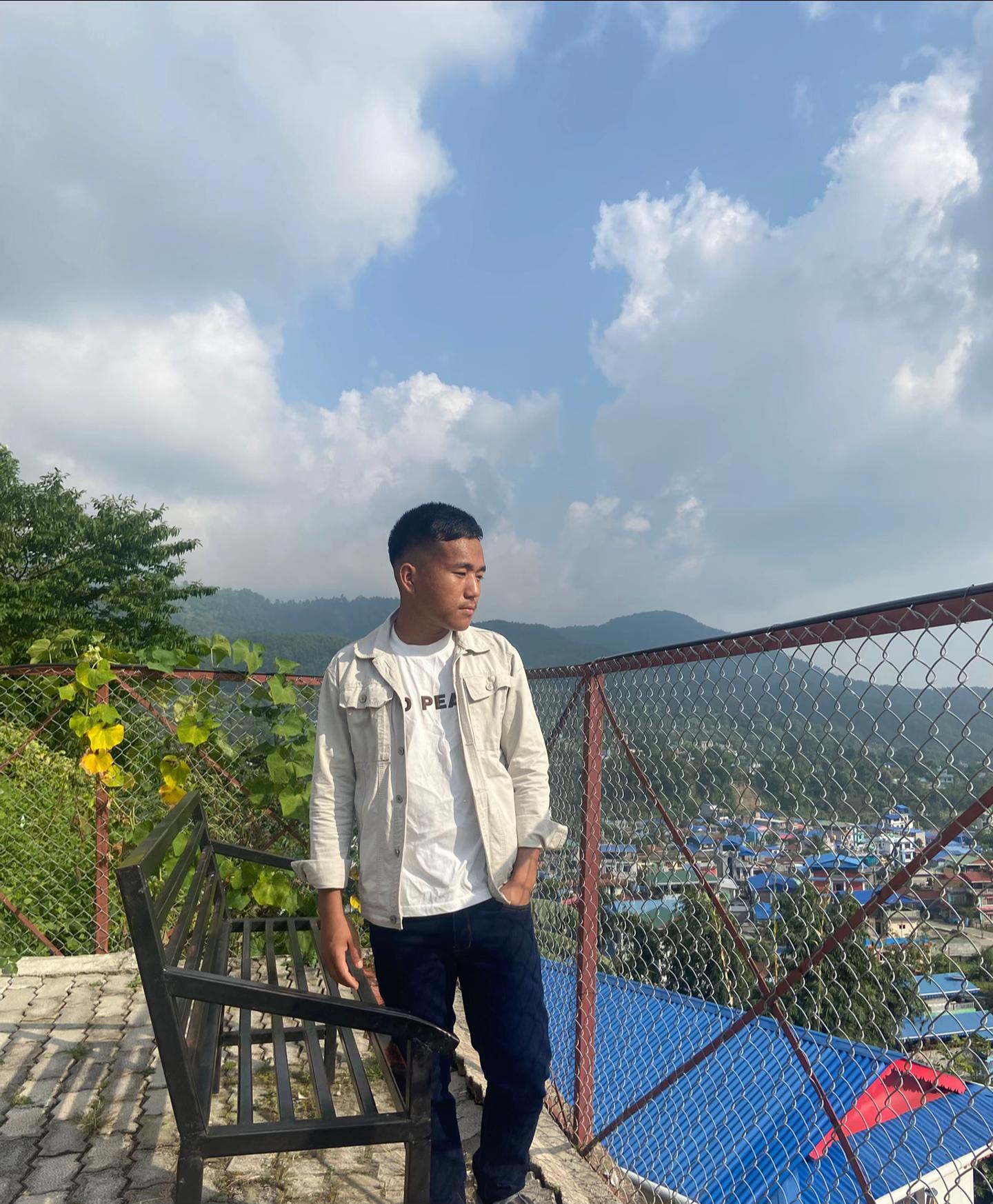 @NAMNU HANG🌼