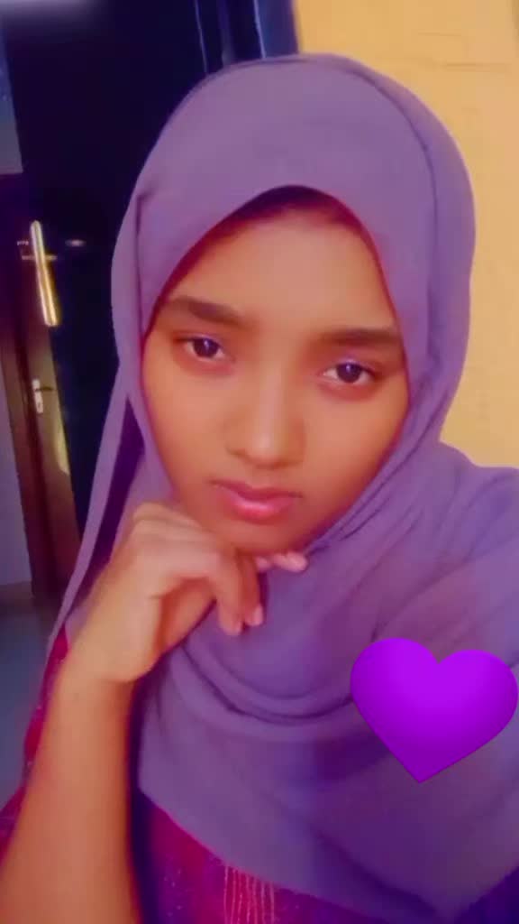 @🤨Hawiiyyee.arssii 😒💃💃😋🤦