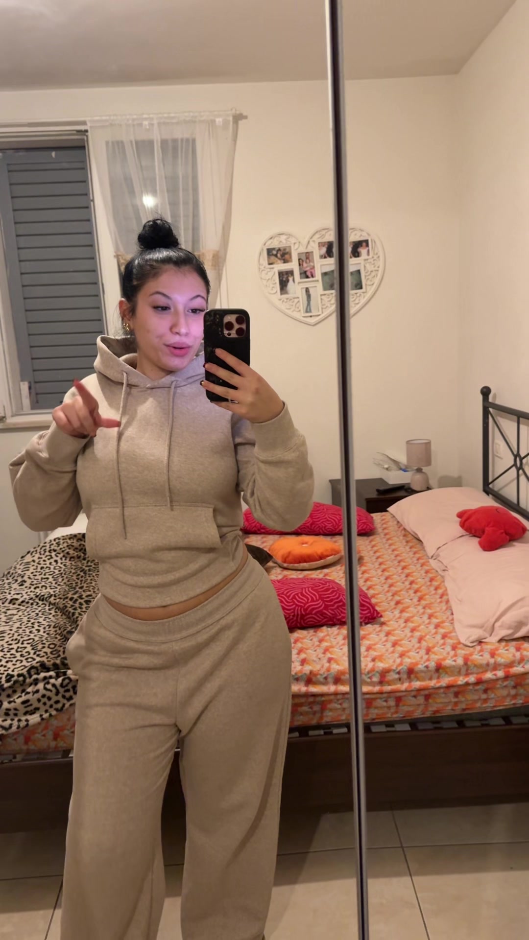 @00.xhema