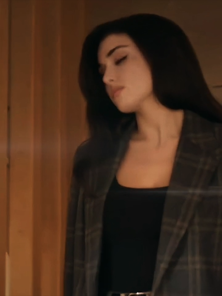 @💞Hande ercal💞