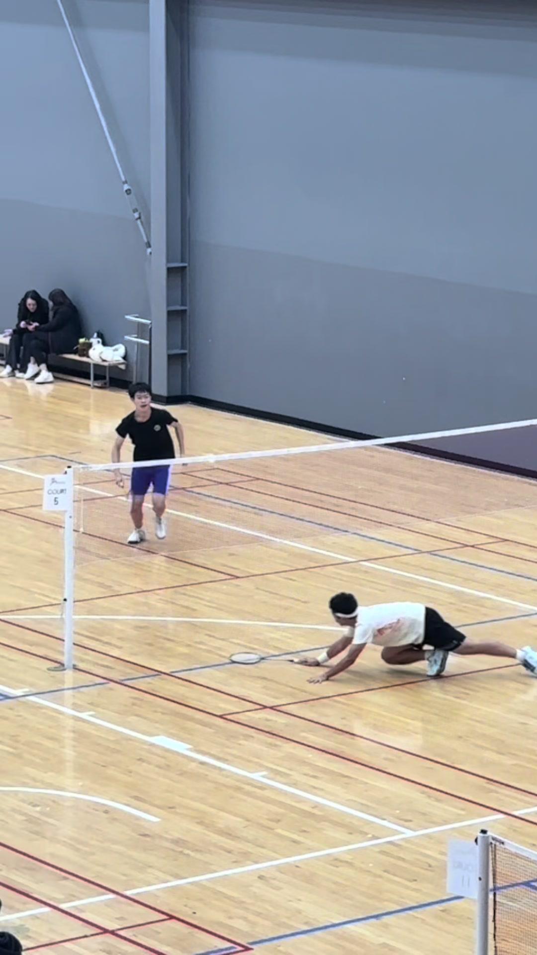 @Badminton Player8