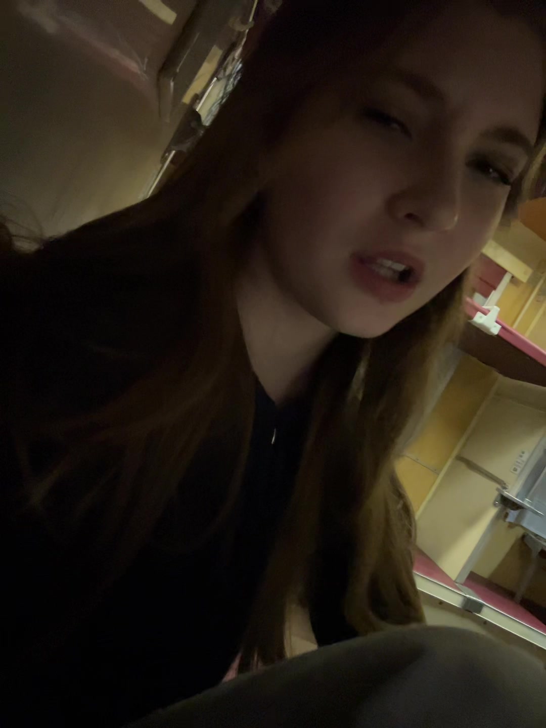 @валыса
