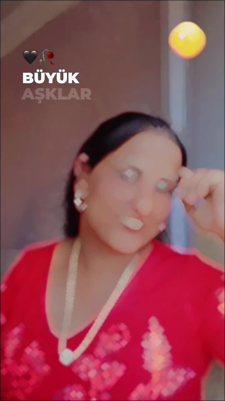 @G&uuml;l Elmacı